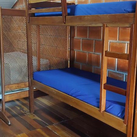 Chale Borasol Martim De Sa Piscina 600Mts Da Praia Apartamento Caraguatatuba Exterior foto