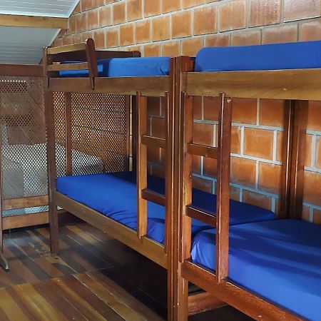 Chale Borasol Martim De Sa Piscina 600Mts Da Praia Apartamento Caraguatatuba Exterior foto