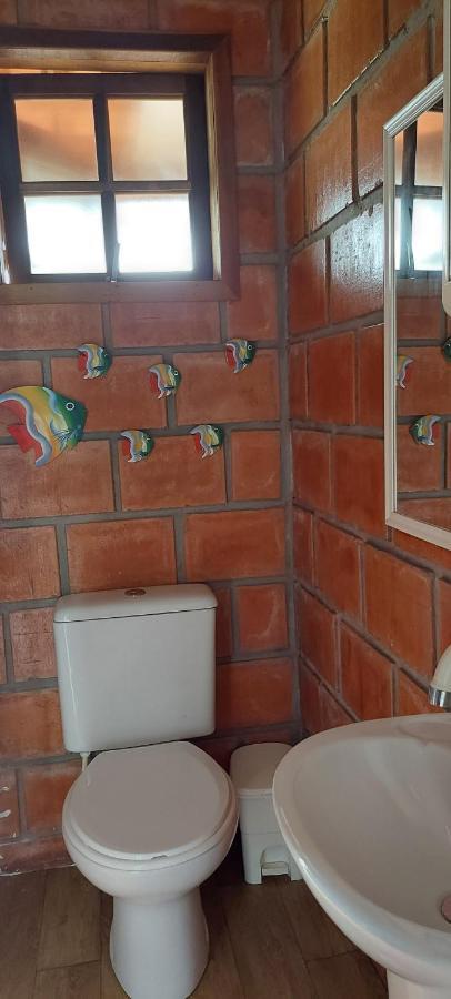 Chale Borasol Martim De Sa Piscina 600Mts Da Praia Apartamento Caraguatatuba Exterior foto